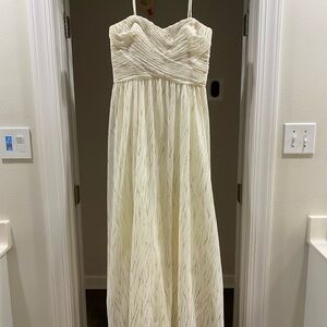 Cache size 14 off white strapless gown